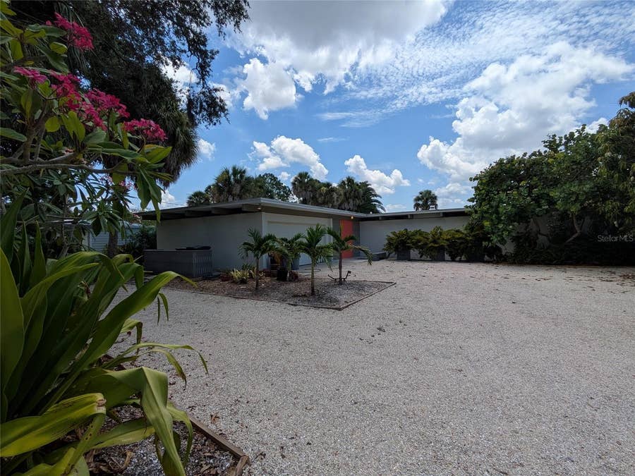 Property photo for 474 MAGELLAN DRIVE, Sarasota, FL