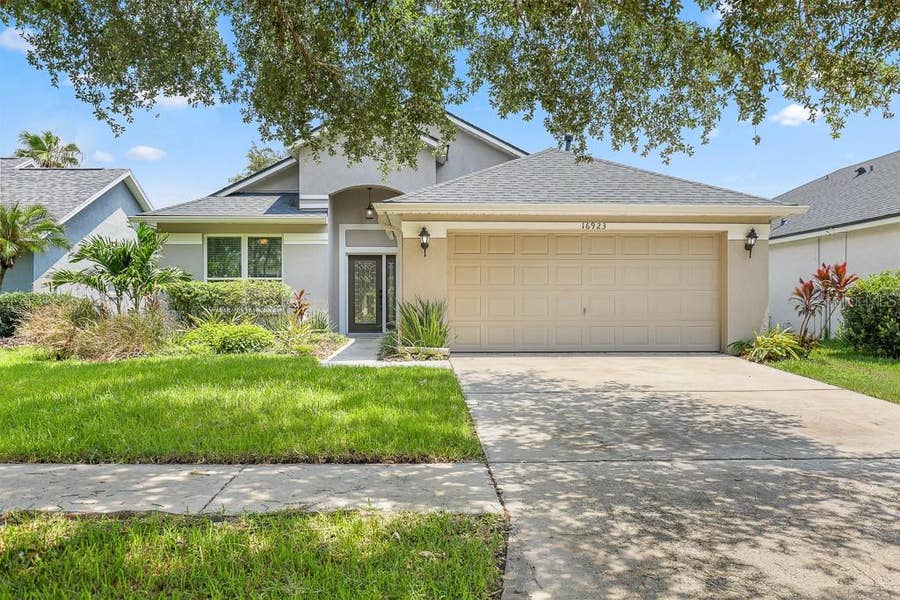 Property photo for 16923 HAWKRIDGE ROAD, Lithia, FL