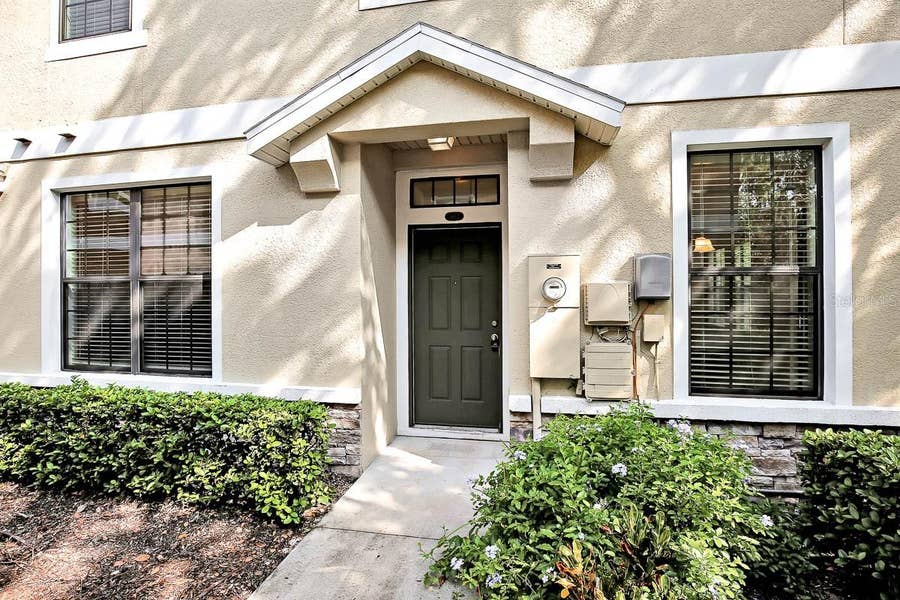 Property photo for 5612 KINGLETSOUND PLACE, Lithia, FL
