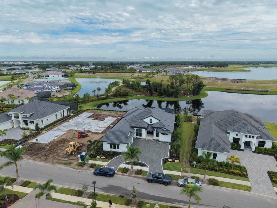 Property photo for 1047 BLUE SHELL LOOP, Sarasota, FL