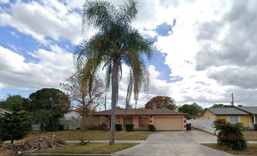 6032 LA COSTA DRIVE, Orlando, FL 32807 6032 LA COSTA DRIVE, Orlando, FL 32807