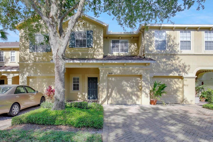 Property photo for 9219 STONE RIVER PLACE, Riverview, FL