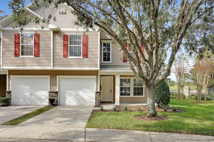 Property photo for 106 SAWTOOTH DRIVE, Valrico, FL