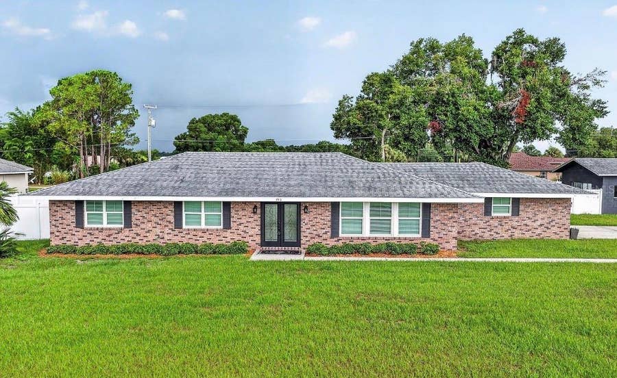 Property photo for 493 GUERRANT STREET, Umatilla, FL