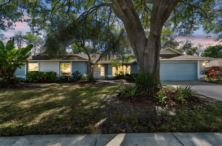 Property photo for 4616 WESTFORD CIRCLE, Tampa, FL