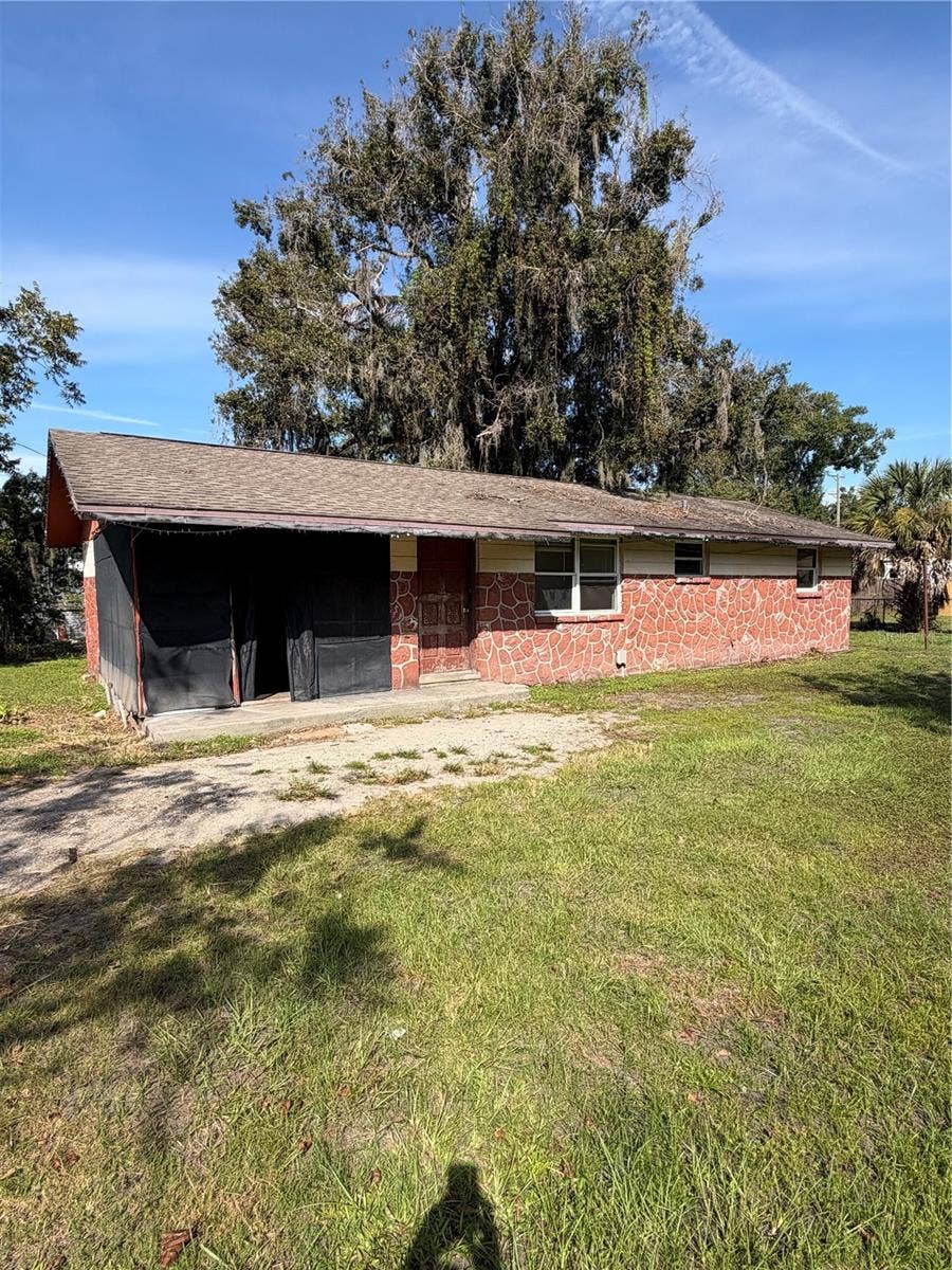 1316 E LAURA STREET, Plant City, FL 33563 1316 E LAURA STREET, Plant City, FL 33563