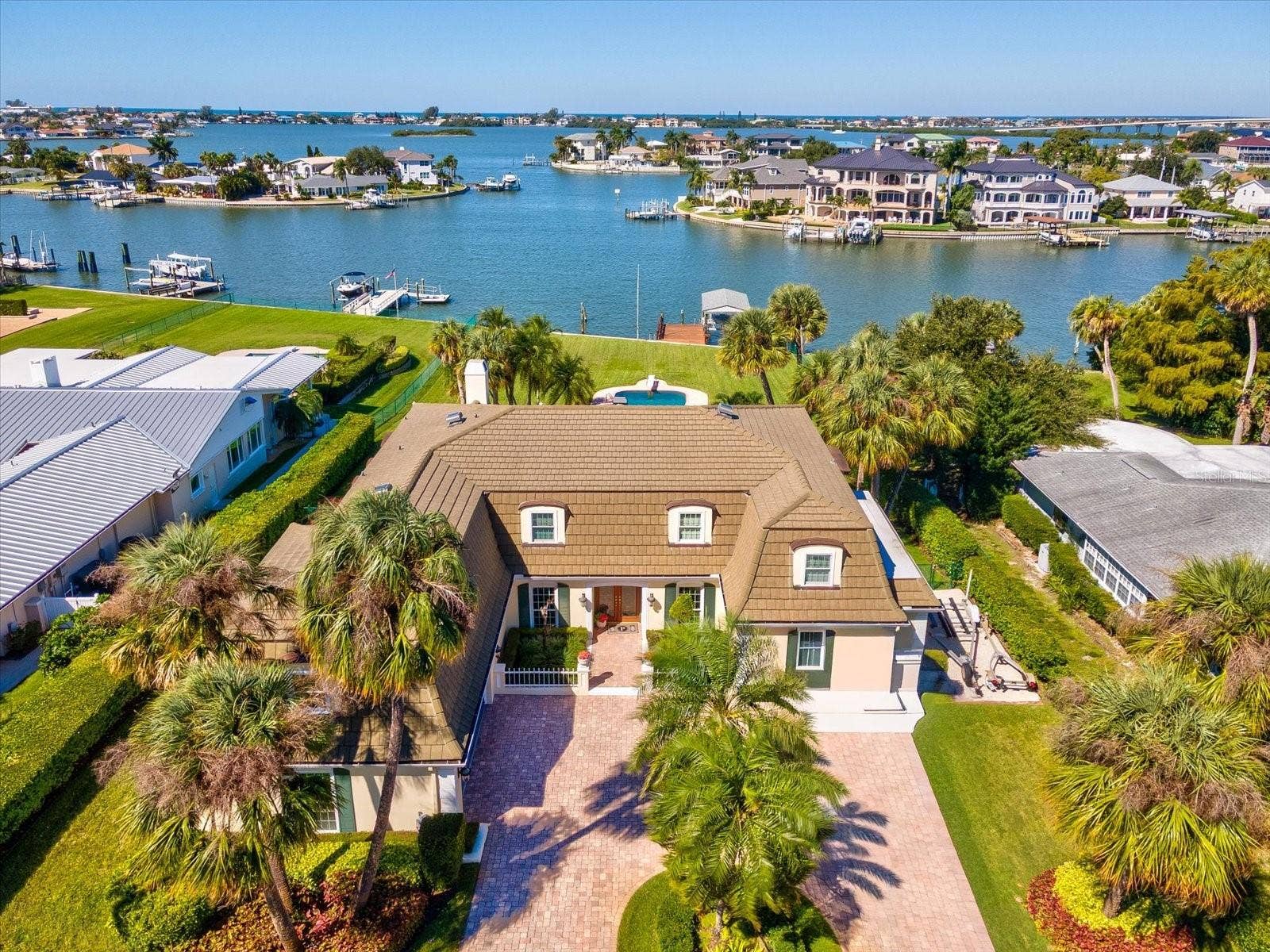 224 HARBOR VIEW LANE, Largo, FL 33770