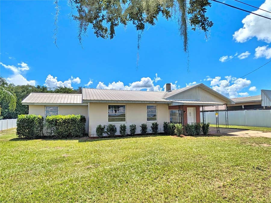 Property photo for 352 E HWY 630 E, Frostproof, FL