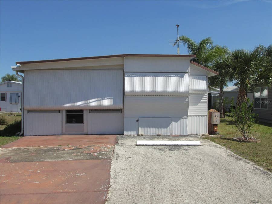 Property photo for 10 RED QUILL CIRCLE, Lake Wales, FL