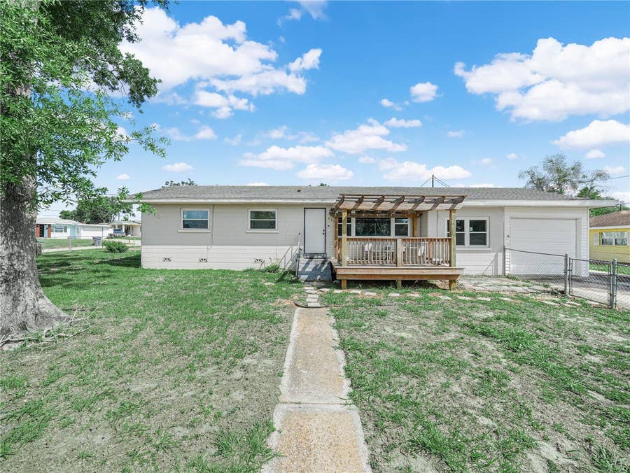 Property photo for 231 RIDGE MANOR DRIVE, Lake Wales, FL