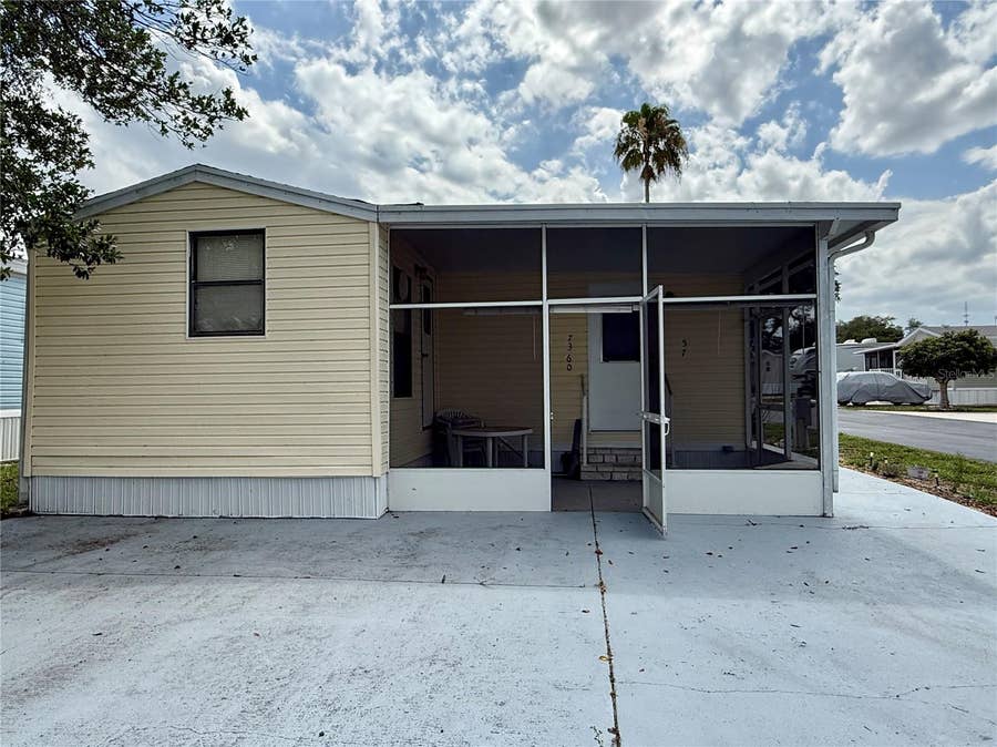 Property photo for 7360 INTERNATIONAL CIRCLE, Lake Wales, FL