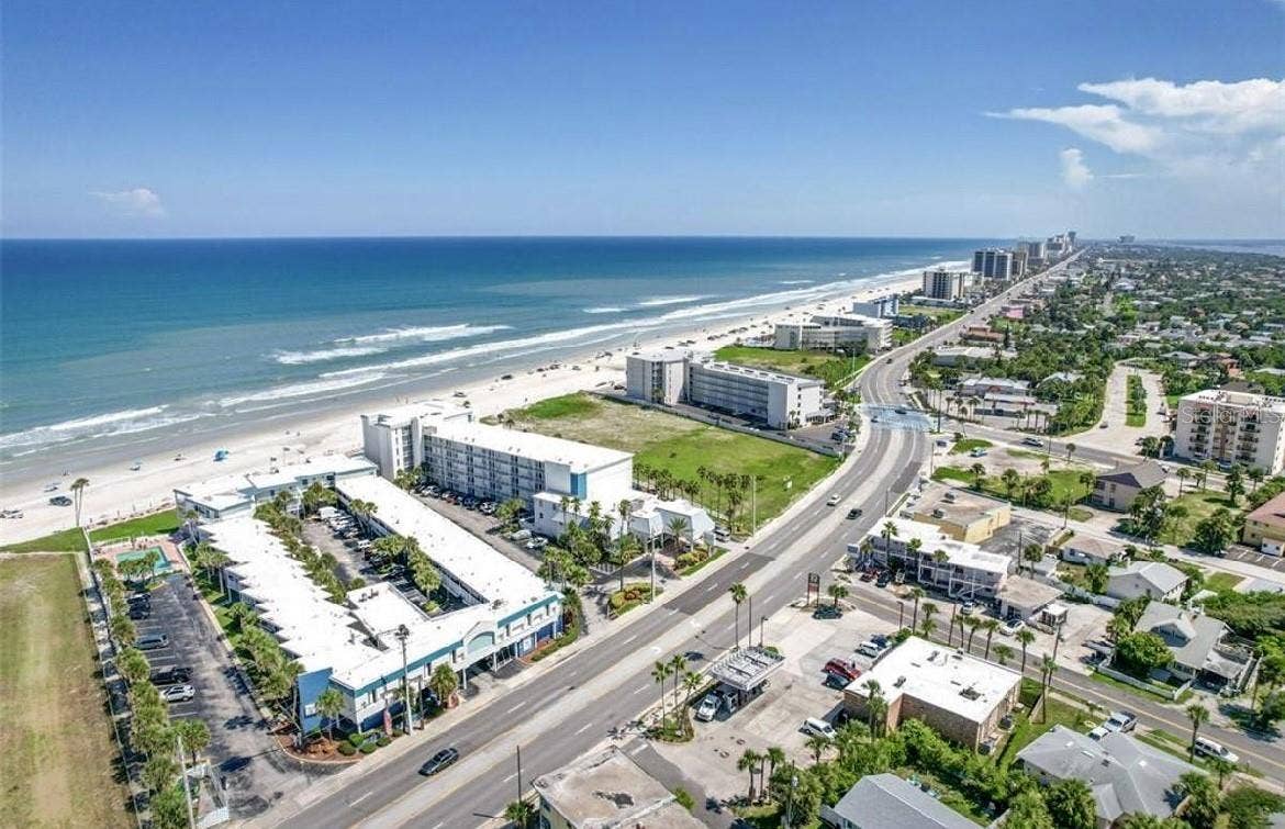 935 S ATLANTIC AVENUE, #255, 256, Daytona Beach, FL 32118 935 S ATLANTIC AVENUE, #255, 256, Daytona Beach, FL 32118