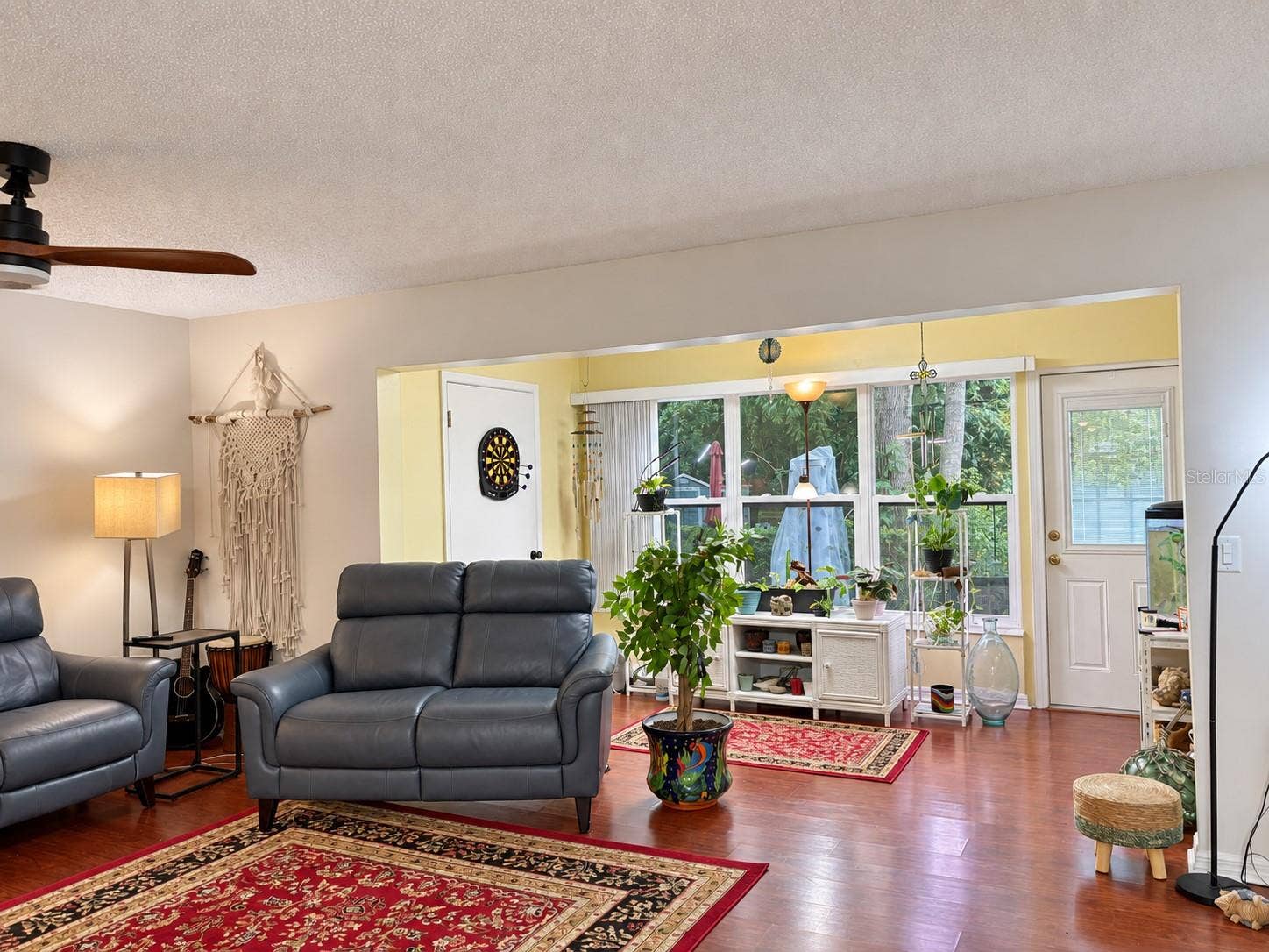 200 EL CAMINO DRIVE, #102, Winter Haven, FL 33884 Living Room