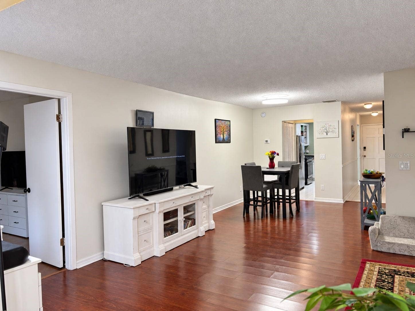 200 EL CAMINO DRIVE, #102, Winter Haven, FL 33884 Living Room/ Dining Room