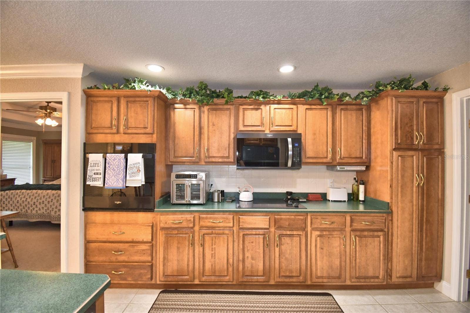 2391 S LAKE REEDY BOULEVARD, Frostproof, FL 33843 2391 S LAKE REEDY BOULEVARD, Frostproof, FL 33843