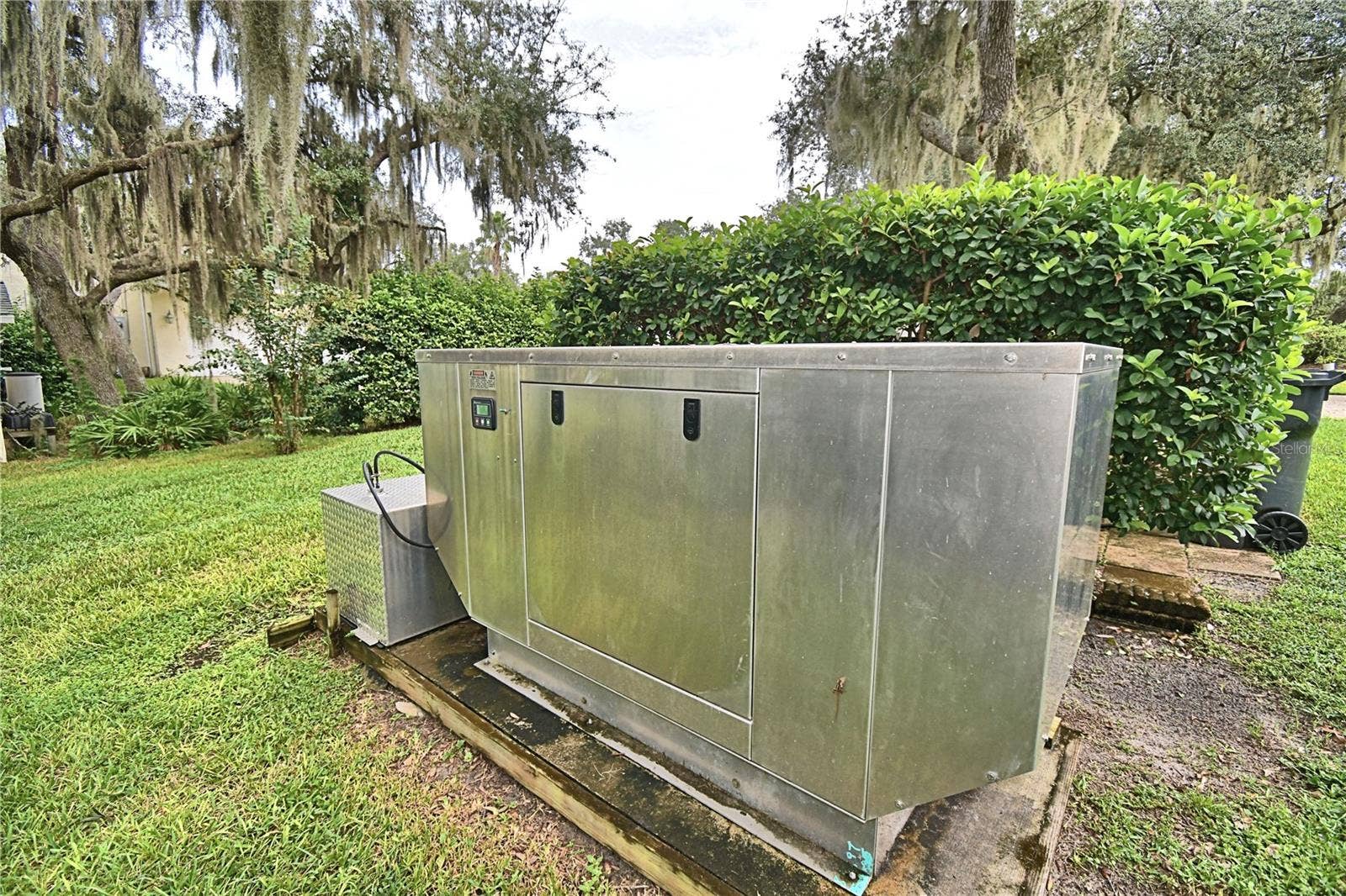 2391 S LAKE REEDY BOULEVARD, Frostproof, FL 33843 Perkins Generator 30KWTurbo Diesel and Tank