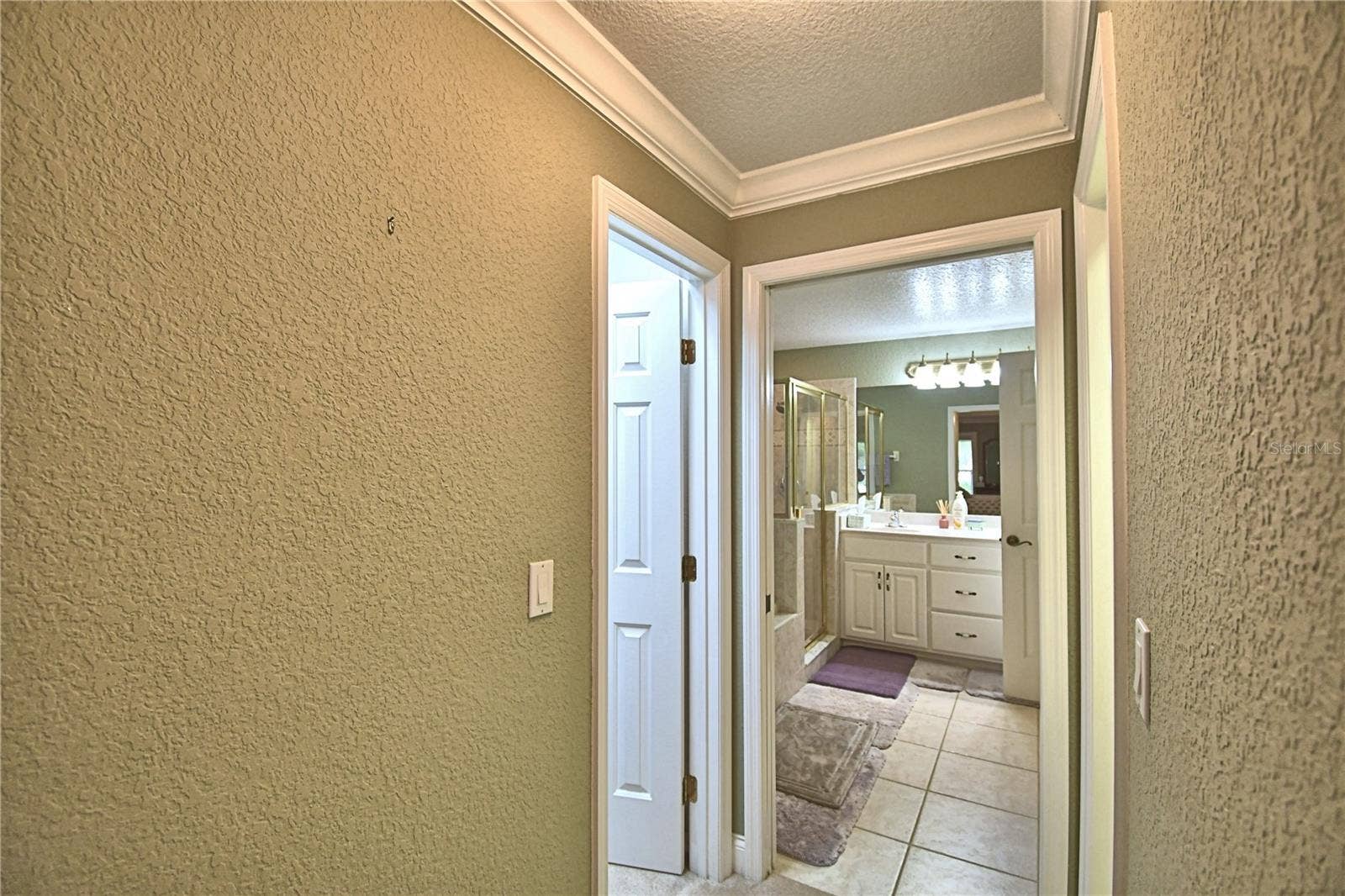 2391 S LAKE REEDY BOULEVARD, Frostproof, FL 33843 His and Her closets
