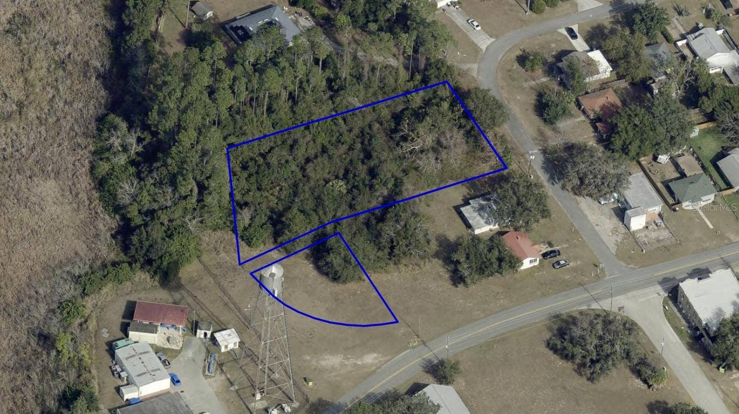 N FLORIDA AVENUE, Howey In The Hills, FL 34737