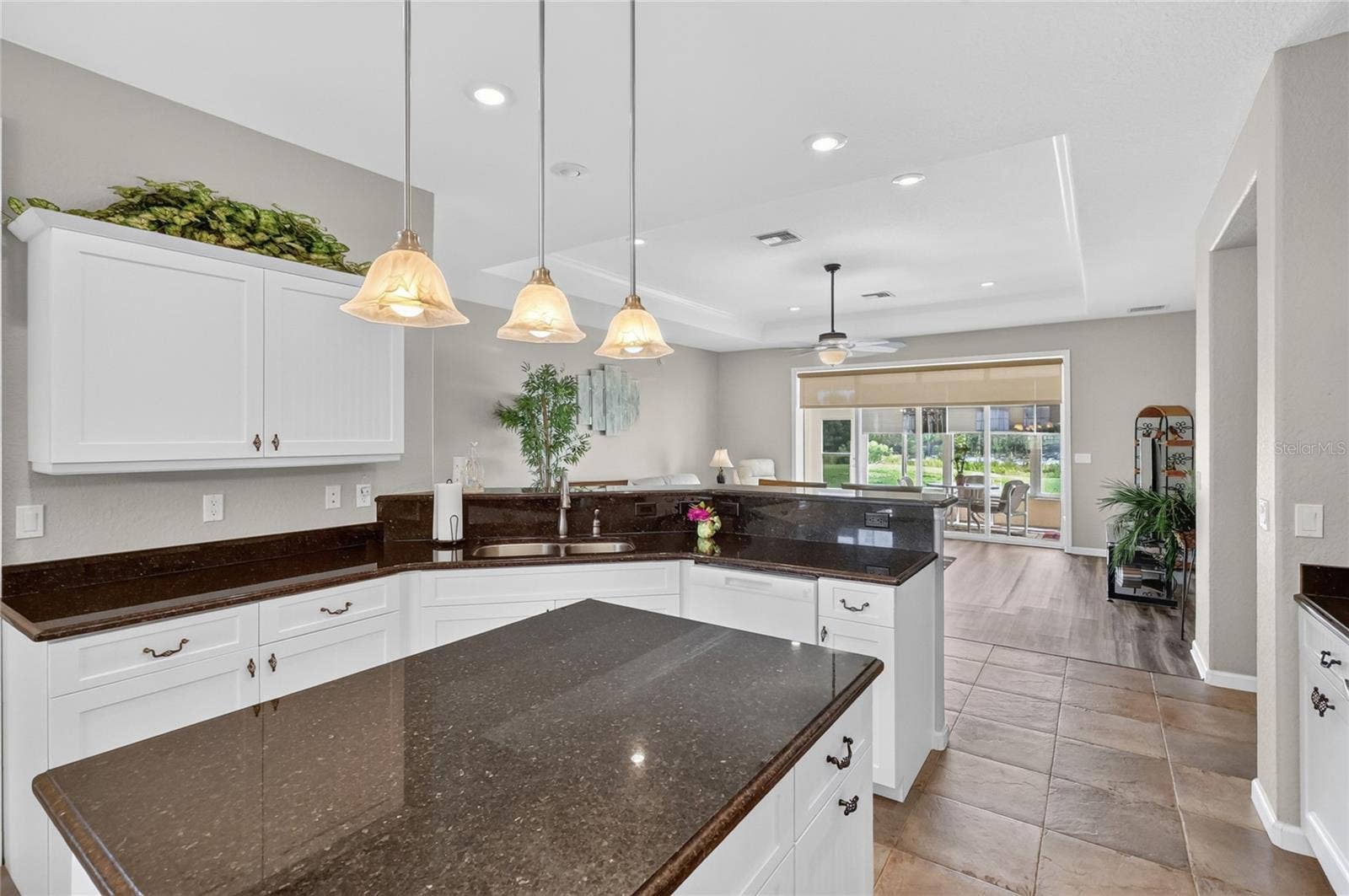 Great counter space