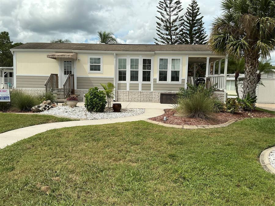 Property photo for 178 LILY CREEK WAY WAY, Frostproof, FL