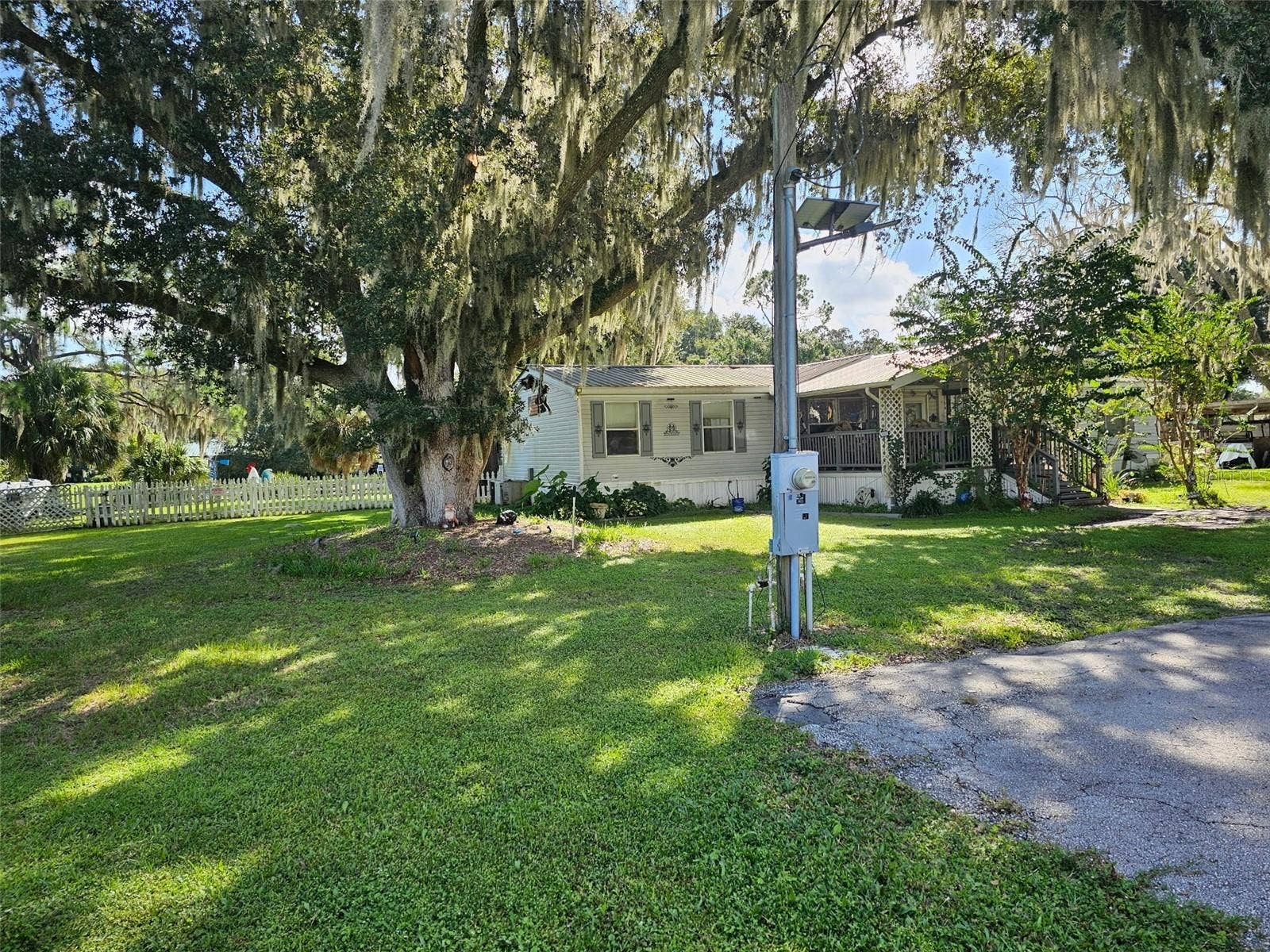 3348 N MARINA PARKWAY, Lake Wales, FL 33898 3348 N MARINA PARKWAY, Lake Wales, FL 33898