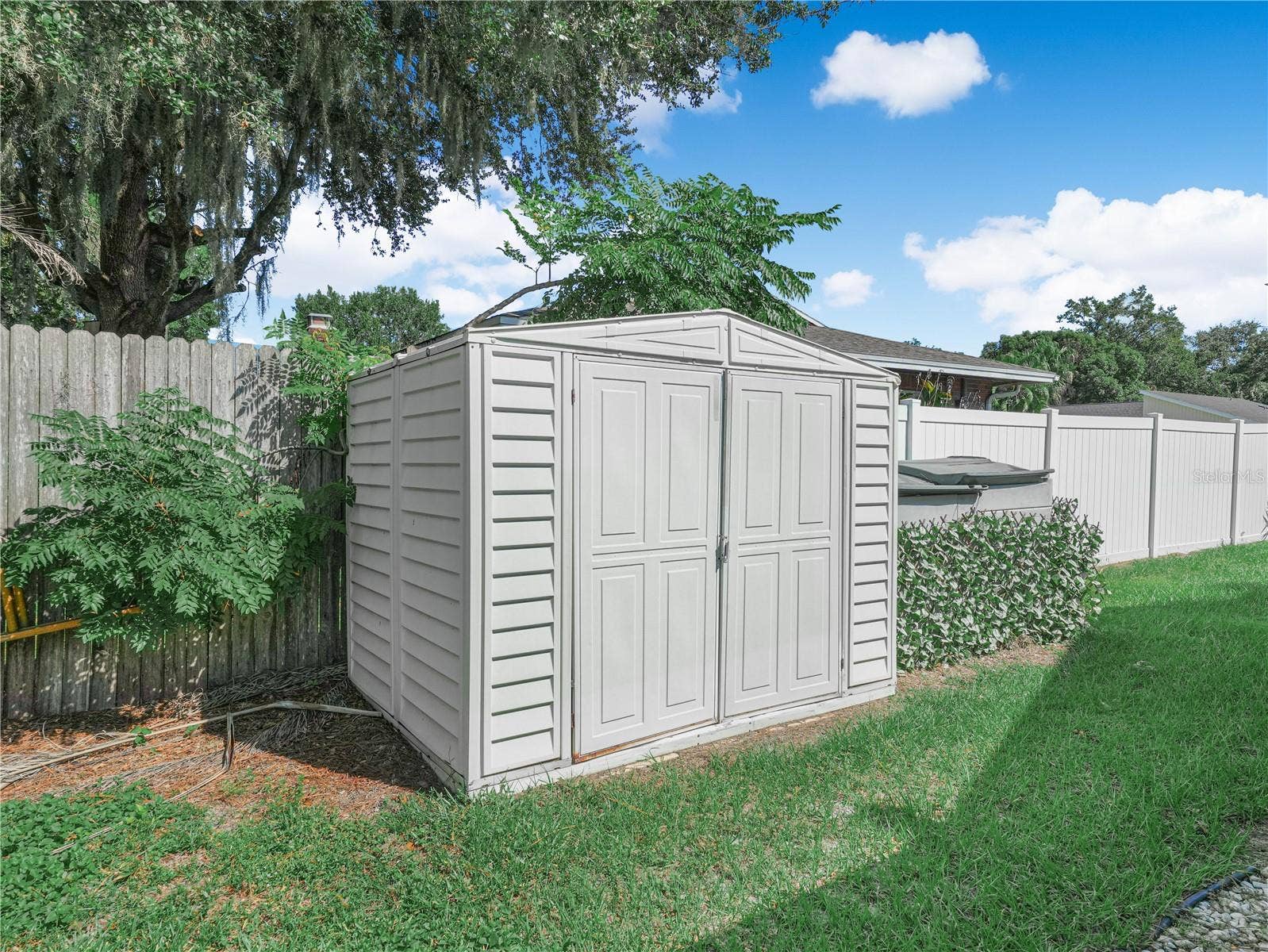 812 SANDALWOOD DRIVE, Plant City, FL 33563 Shed