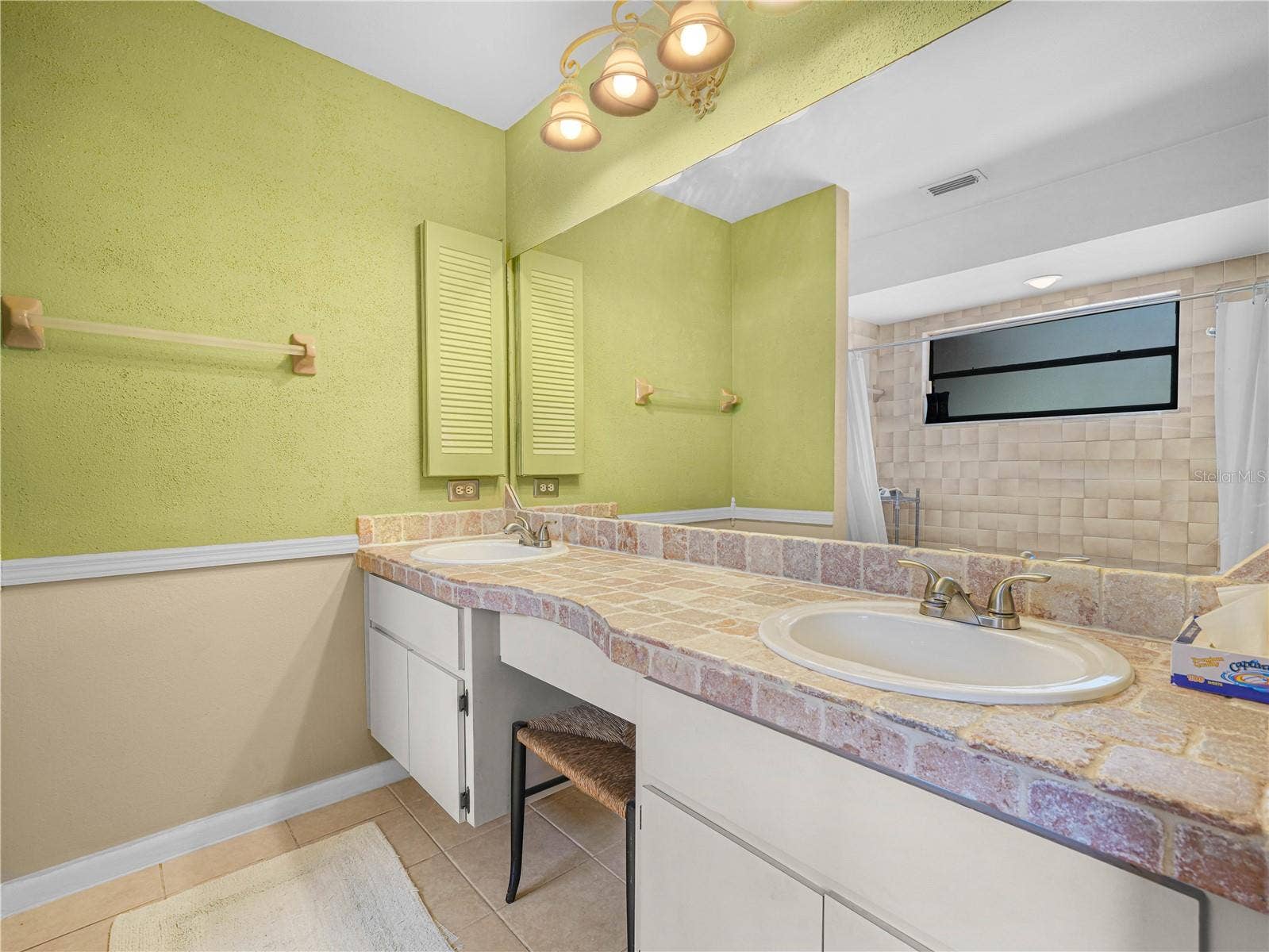 812 SANDALWOOD DRIVE, Plant City, FL 33563 Primary Bath