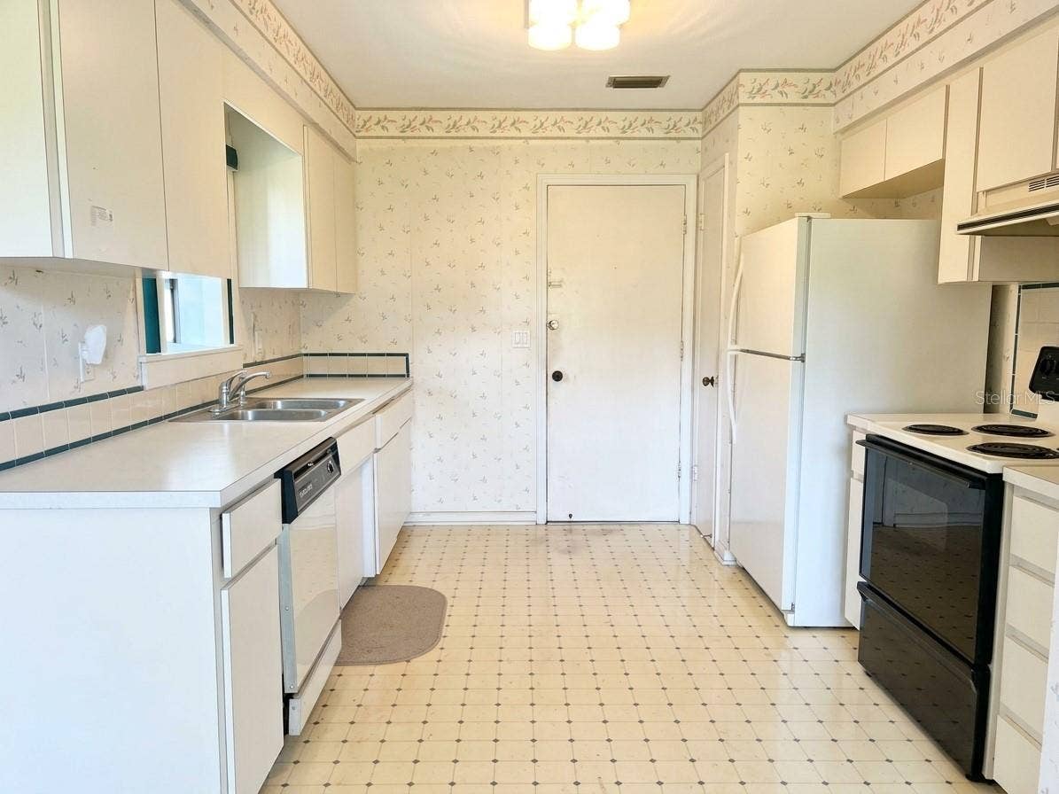 Virtual Staged Kitchen