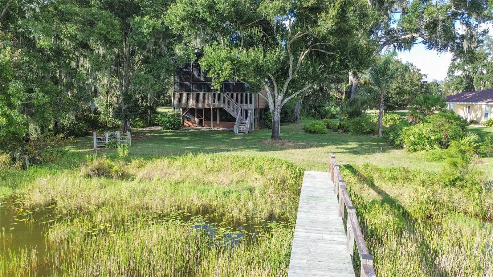 733 N LAKE REEDY BOULEVARD, Frostproof, FL 33843