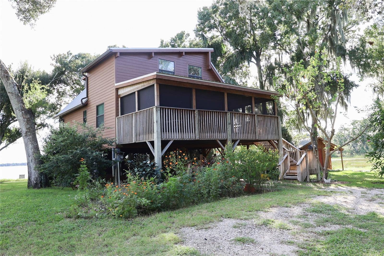 733 N LAKE REEDY BOULEVARD, Frostproof, FL 33843
