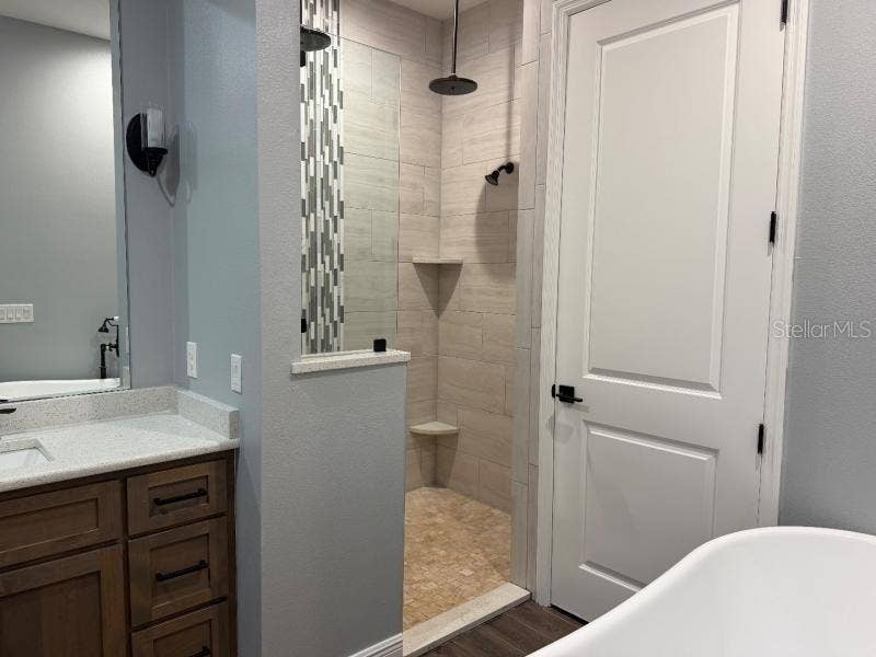3755 LAKEVIEW ACRES ROAD, St Cloud, FL 34772 3755 LAKEVIEW ACRES ROAD, St Cloud, FL 34772