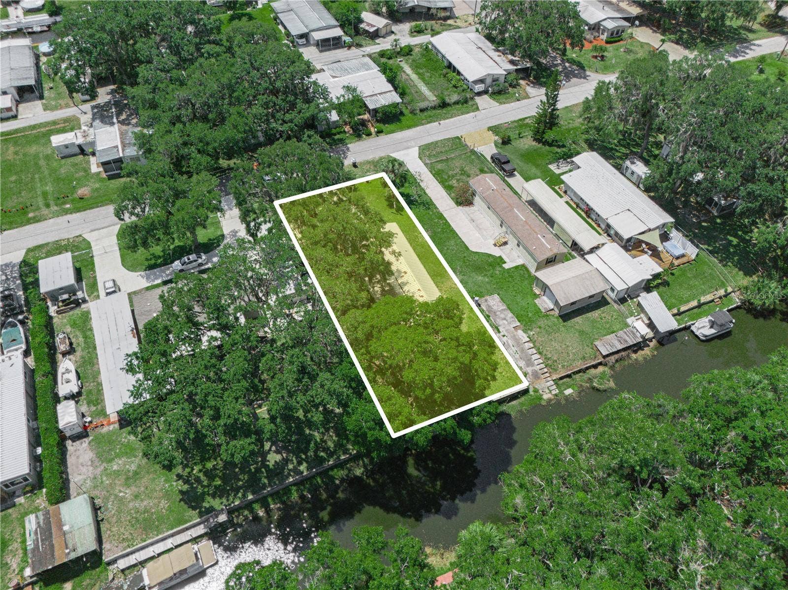 3130 N MARINA PARKWAY, Lake Wales, FL 33898 3130 N MARINA PARKWAY, Lake Wales, FL 33898