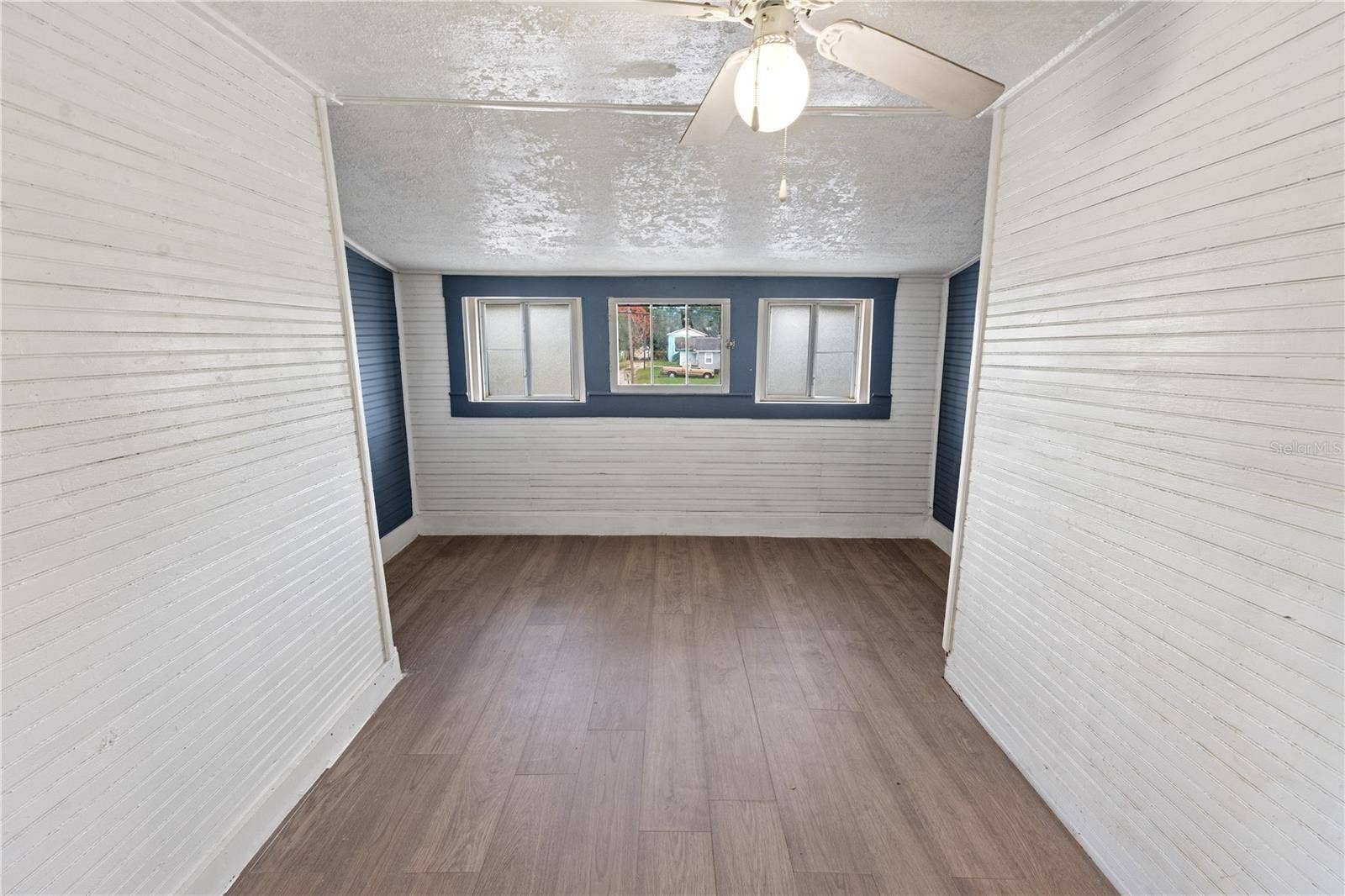 403 N WETMORE STREET, Lake Wales, FL 33853 Upstairs Nook