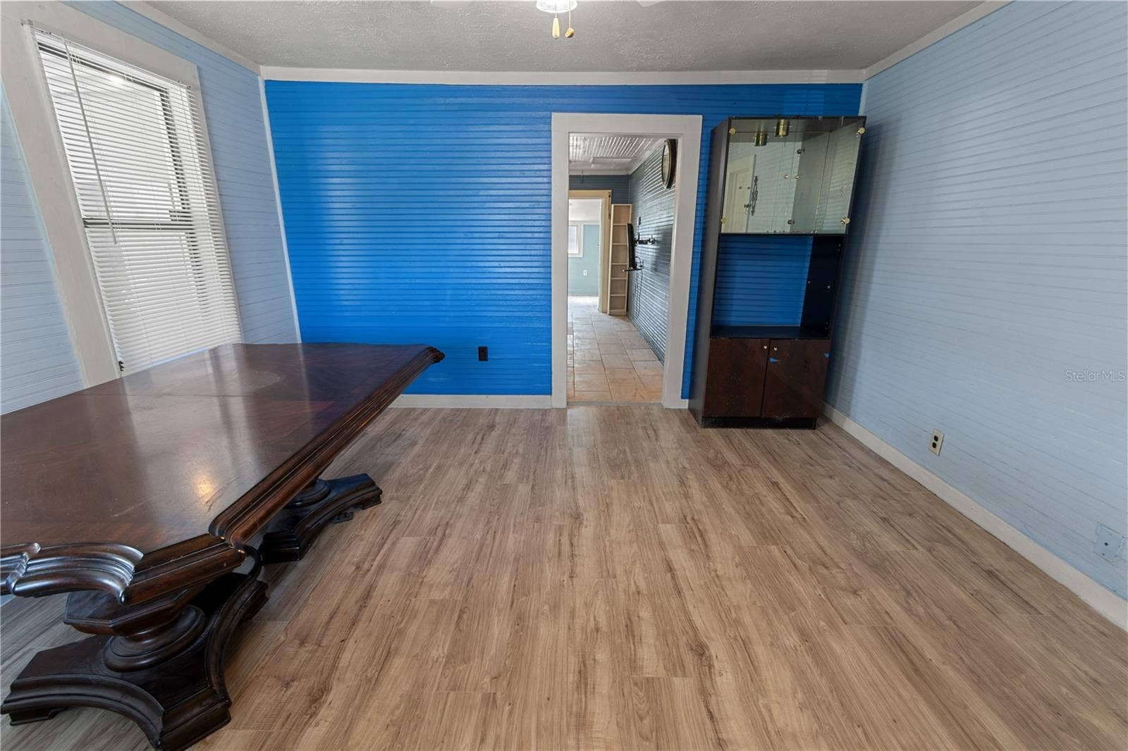 403 N WETMORE STREET, Lake Wales, FL 33853 Living Room