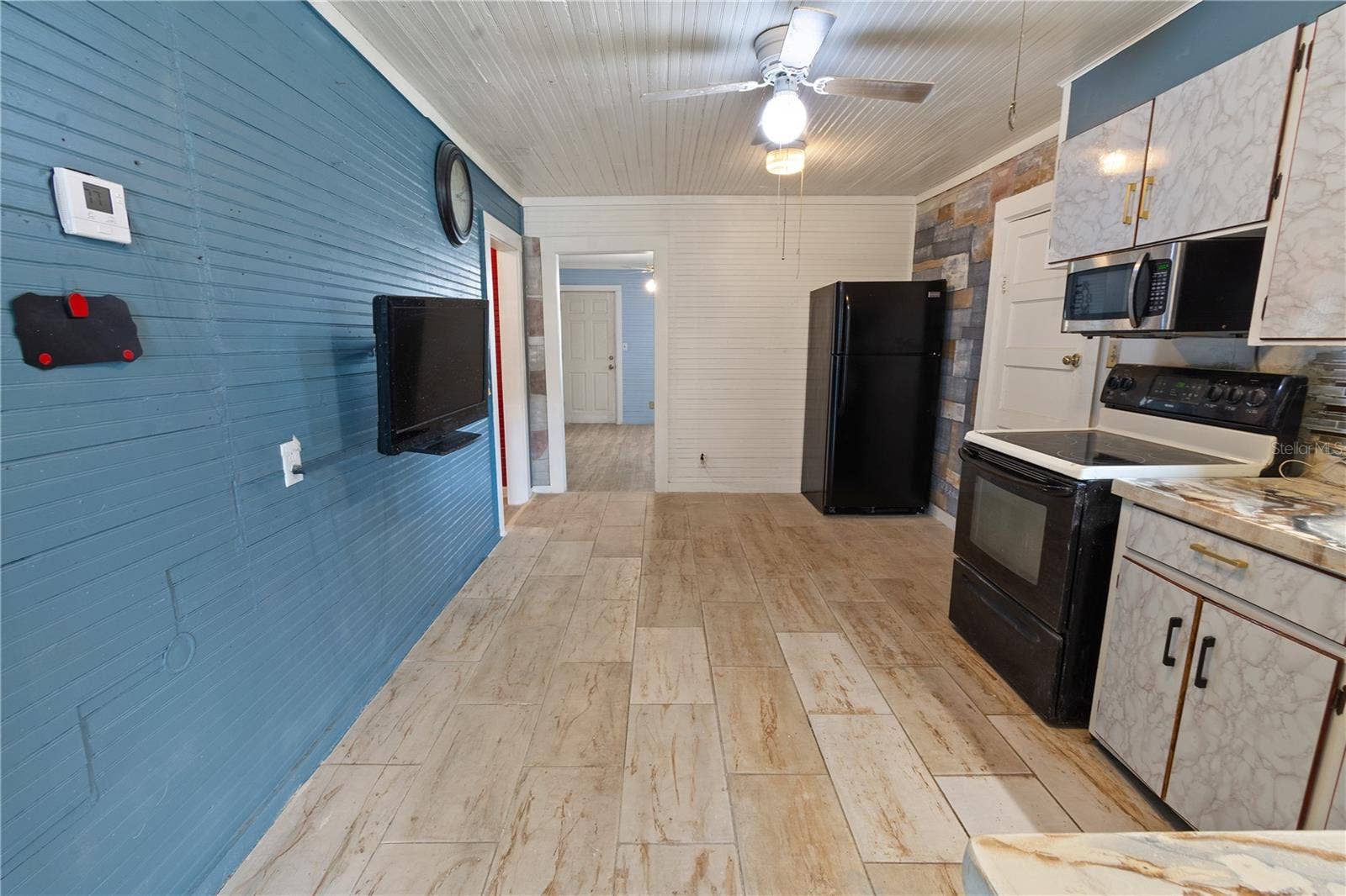 403 N WETMORE STREET, Lake Wales, FL 33853 Kitchen