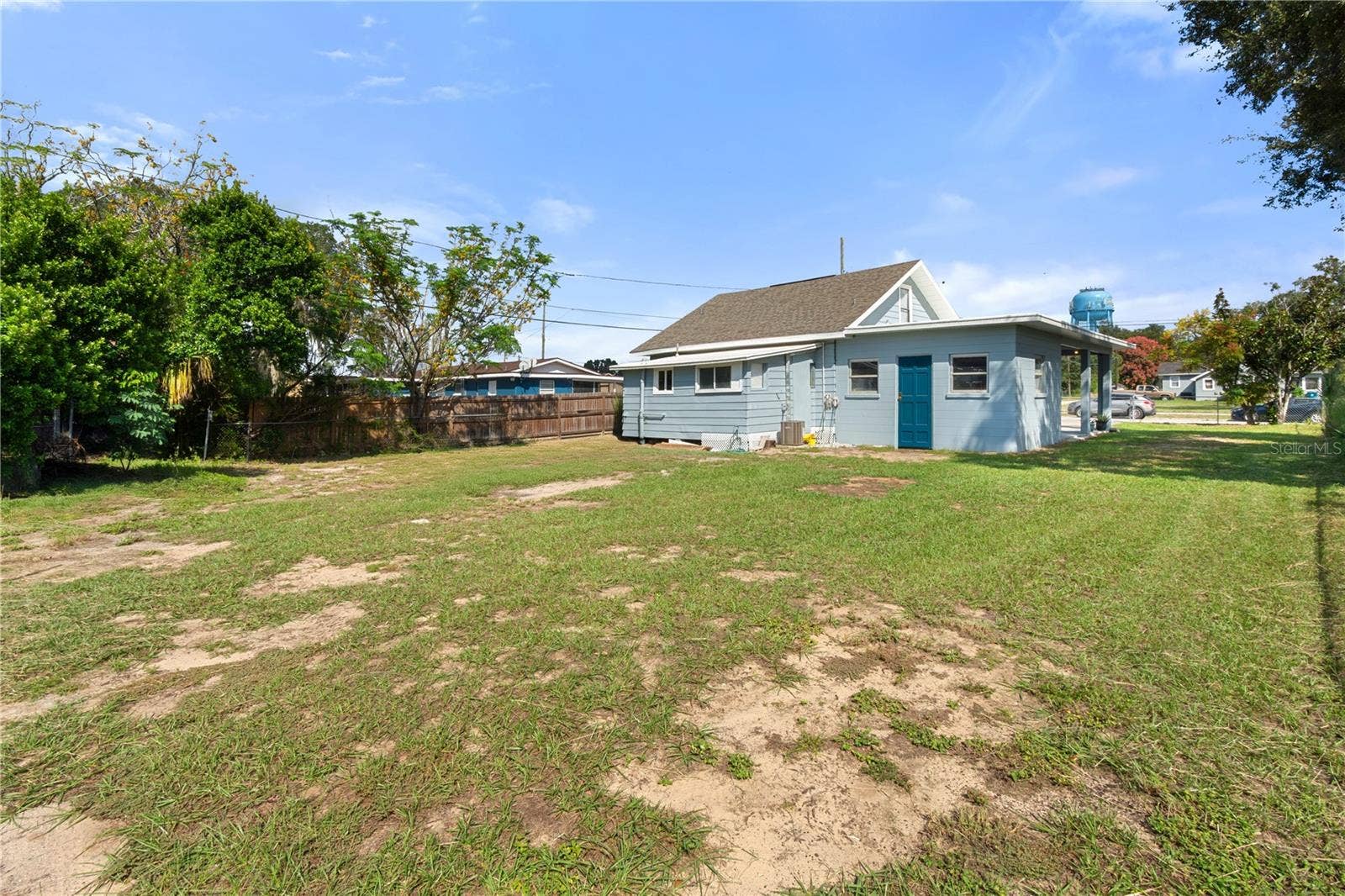 403 N WETMORE STREET, Lake Wales, FL 33853 Backyard