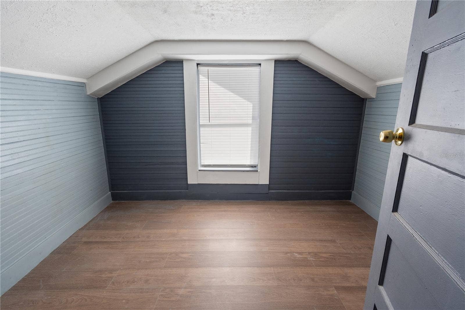 403 N WETMORE STREET, Lake Wales, FL 33853 Upstairs Multi-Purpose Nook Area