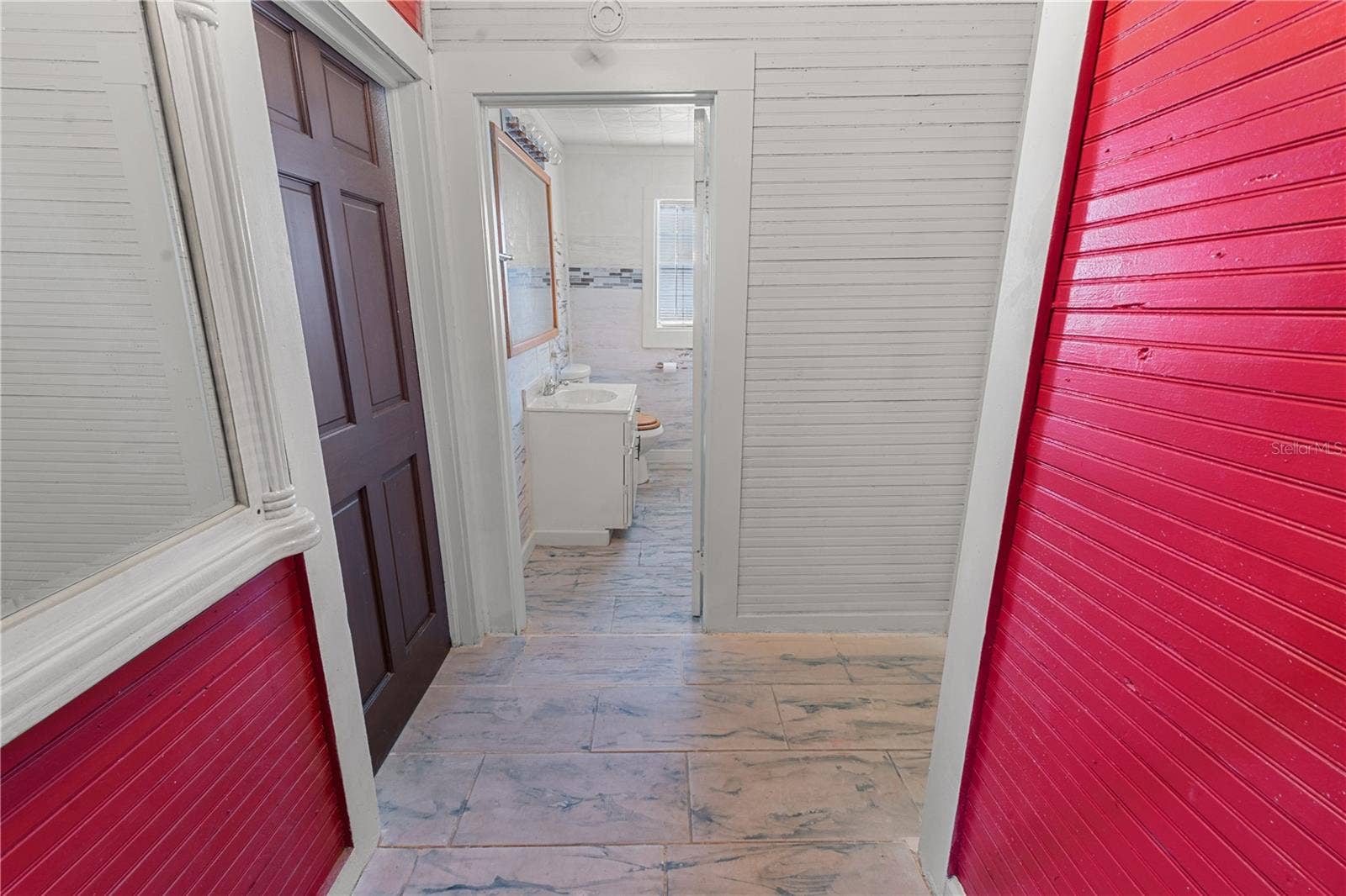 403 N WETMORE STREET, Lake Wales, FL 33853 Hall to Downstairs Bathroom