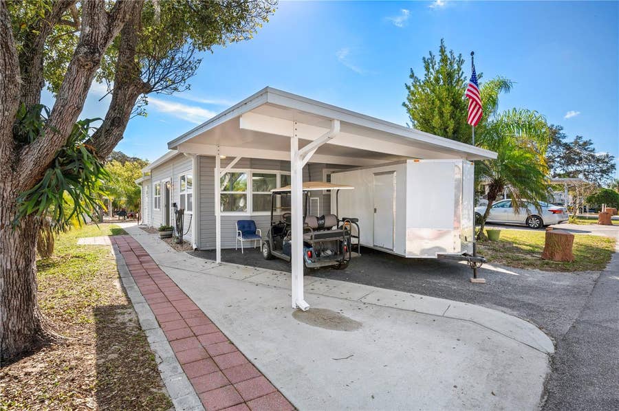 Property photo for 21 SILVERSIDES STREET, Lake Wales, FL
