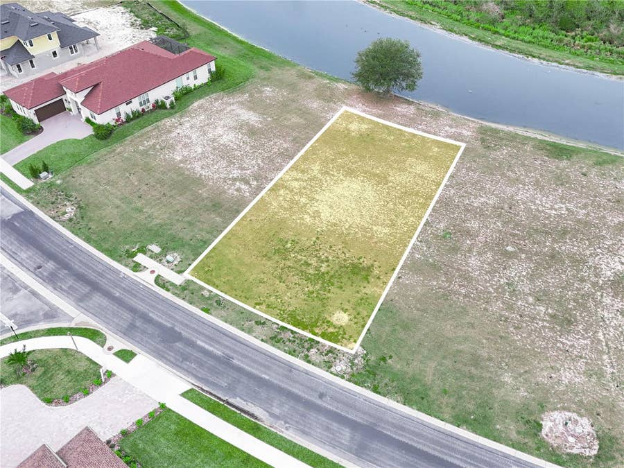 Property photo for 429 ADAMS VIEW LANE, Auburndale, FL