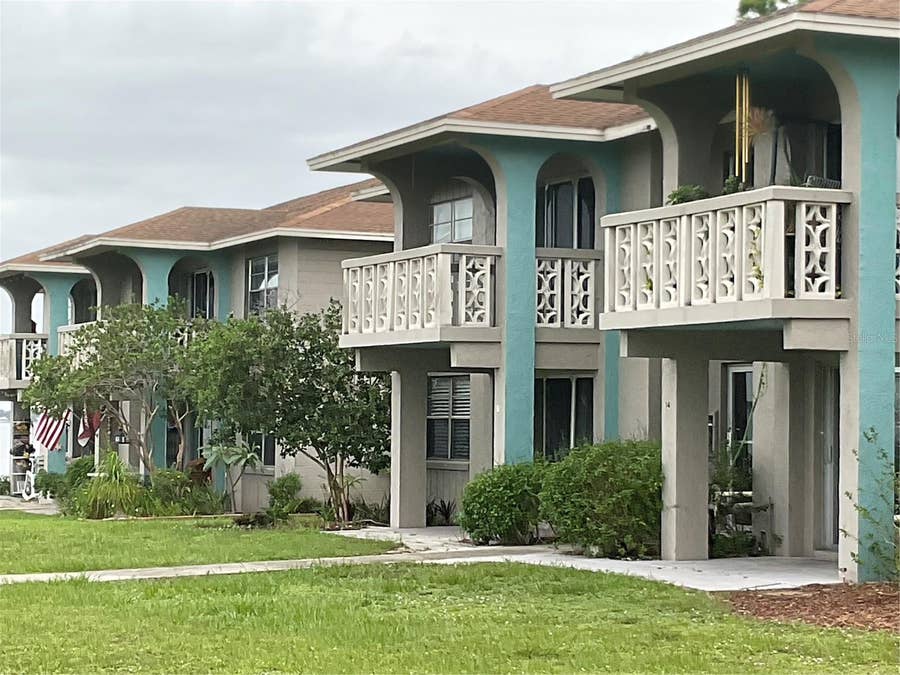 Property photo for 1011 LAKEVIEW DRIVE, Sebring, FL