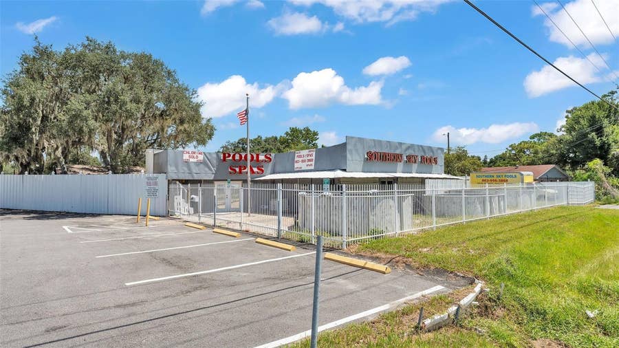 Property photo for 2999 US HIGHWAY 92, Winter Haven, FL