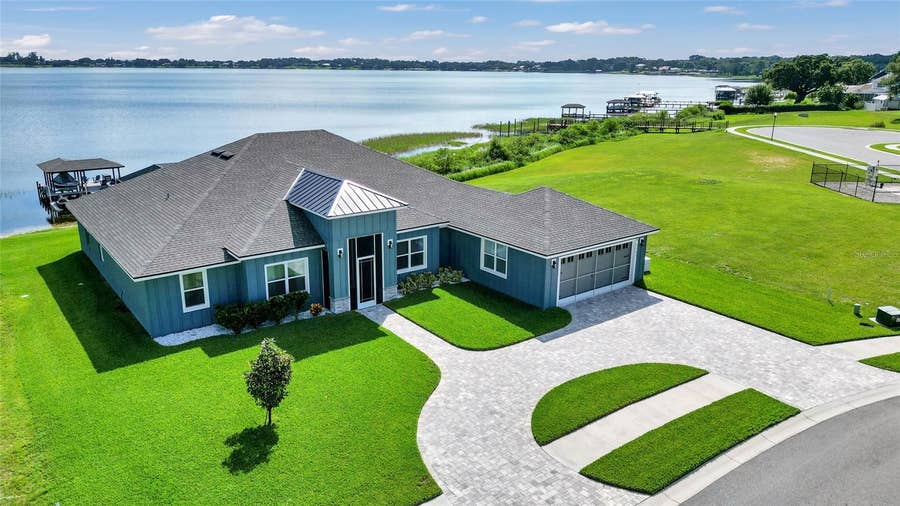 Property photo for 1153 ENCLAVE COURT, Auburndale, FL