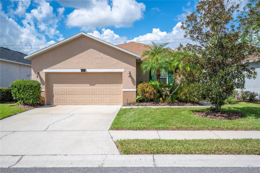 Property photo for 6973 LAKE EAGLEBROOKE DRIVE, Lakeland, FL