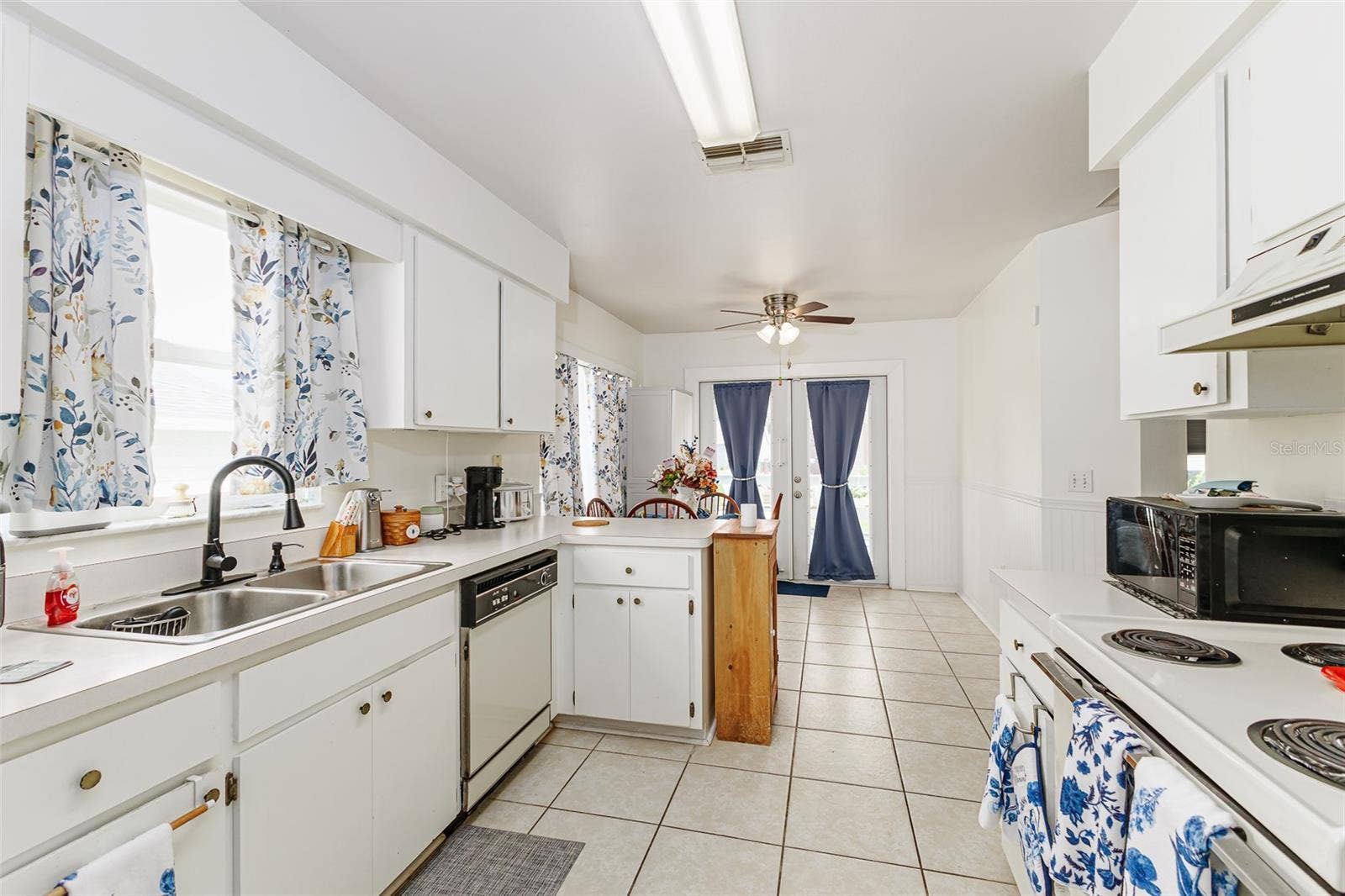 1836 PRAIRIE DUNES CIRCLE N, Lakeland, FL 33810