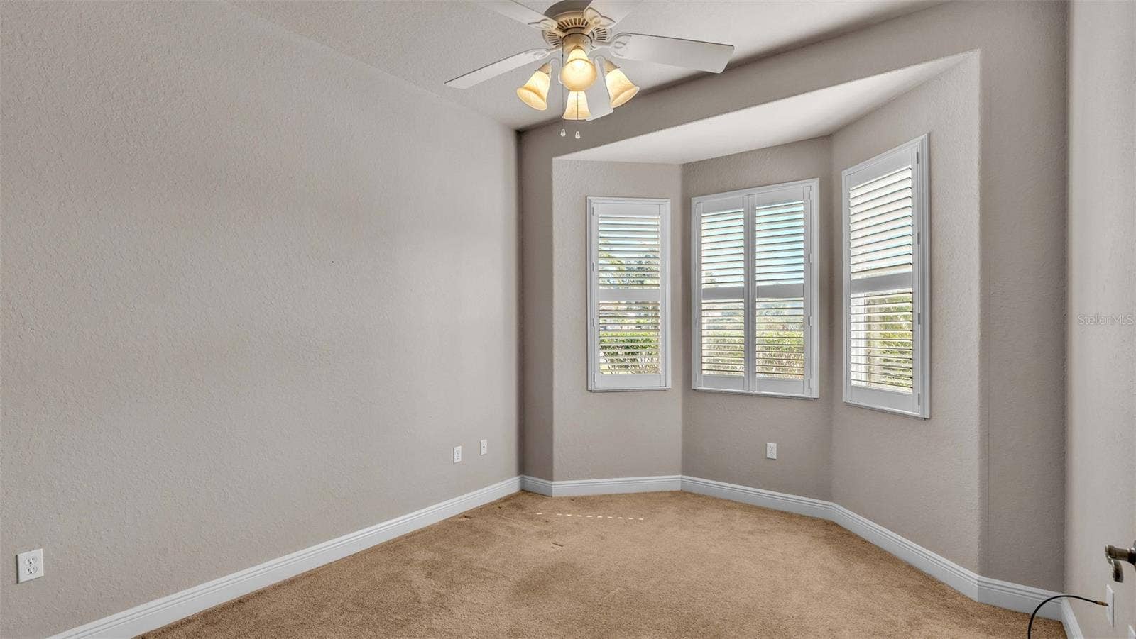 402 CRUISERS DRIVE, Polk City, FL 33868 402 CRUISERS DRIVE, Polk City, FL 33868