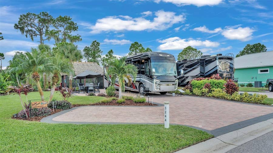 Property photo for 3244 FISH HAWK DRIVE, Polk City, FL