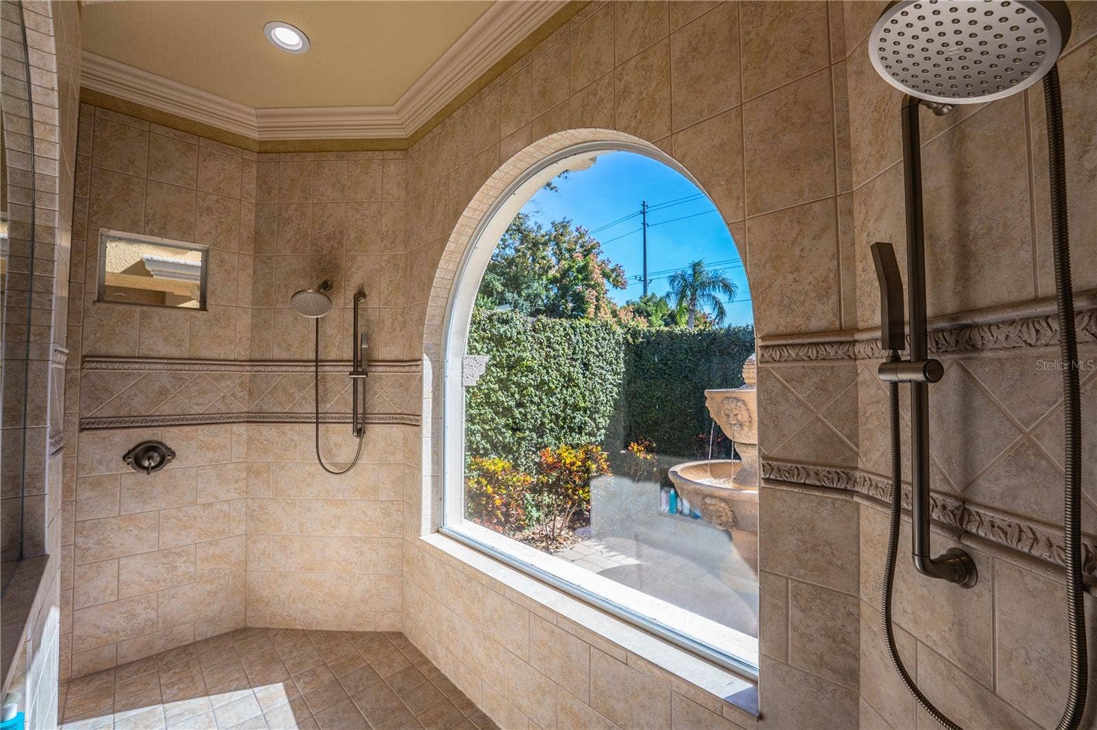 2918 CLUBHOUSE ROAD, Lakeland, FL 33812