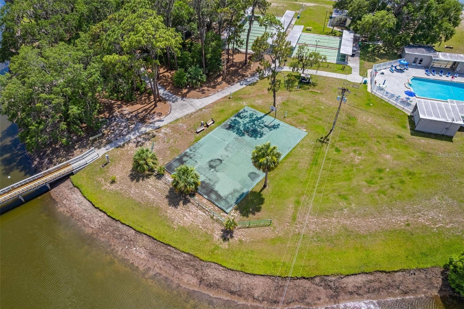 3013 CLUB CIRCLE, Lakeshore, FL 33854 3013 CLUB CIRCLE, Lakeshore, FL 33854