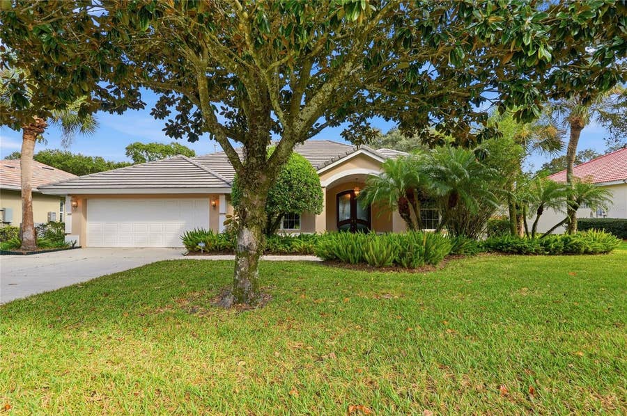 Property photo for 108 LAKE REGION BOULEVARD N, Winter Haven, FL